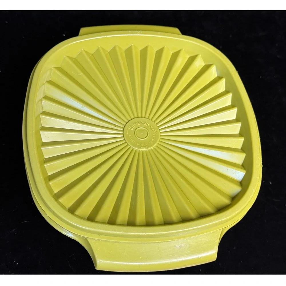 Vintage Tupperware Servalier Bowls: Yellow, Sunburst Lids, Set of 2